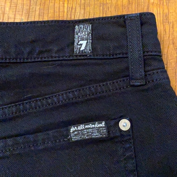 7 for all Mankind Shorts - Picture 3 of 4